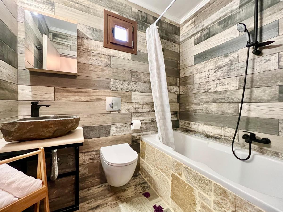 Beach Villa Verano With Private Pool By Dadovillas Сидари Екстериор снимка
